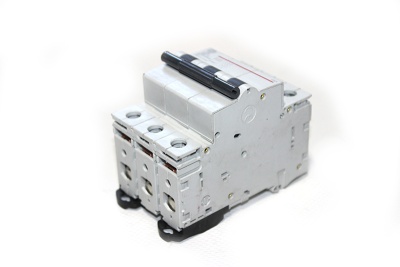 predokhranitel-s-303-c_25